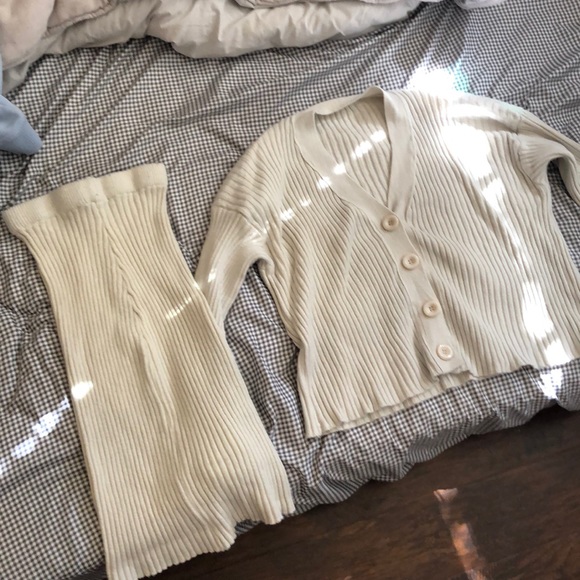 Cardigan skirt set - Picture 7 of 8